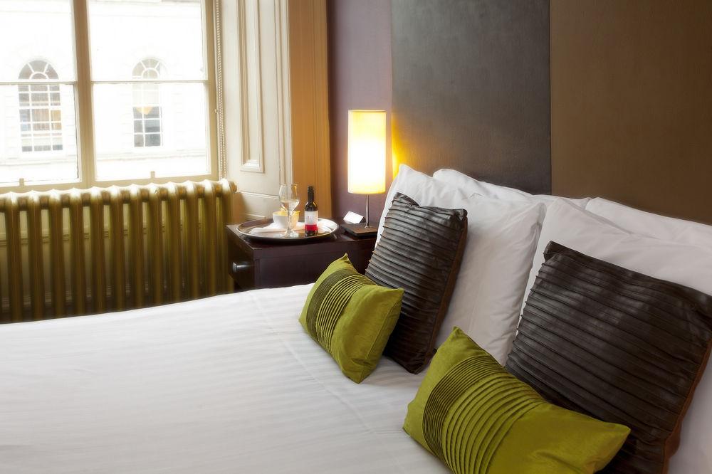 Safestay Glasgow Charing Cross Экстерьер фото