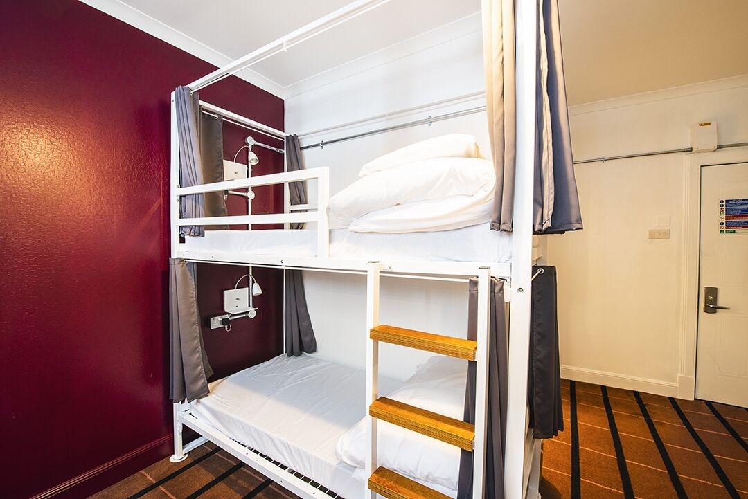 Safestay Glasgow Charing Cross Экстерьер фото