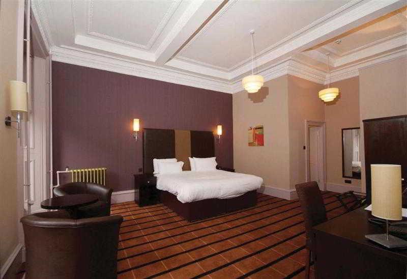 Safestay Glasgow Charing Cross Экстерьер фото